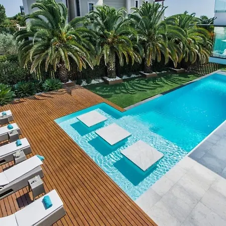 Orla Deluxe Luxury With Geo-thermal Swimming Pool Willa *